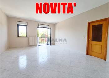 APPARTAMENTO CON ASCENSORE MQ. 150 NON ARREDATO
