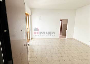 APPARTAMENTO NON ARREDATO MQ. 50 CON ASCENSORE