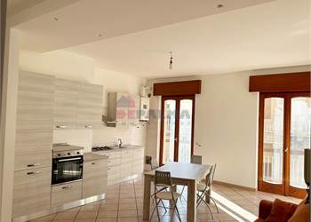 APPARTAMENTO ARREDATO CON ASCENSORE