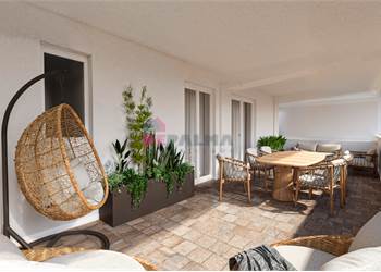 Monopoli – Appartamento 125 mq ristrutturato 2025 con veranda